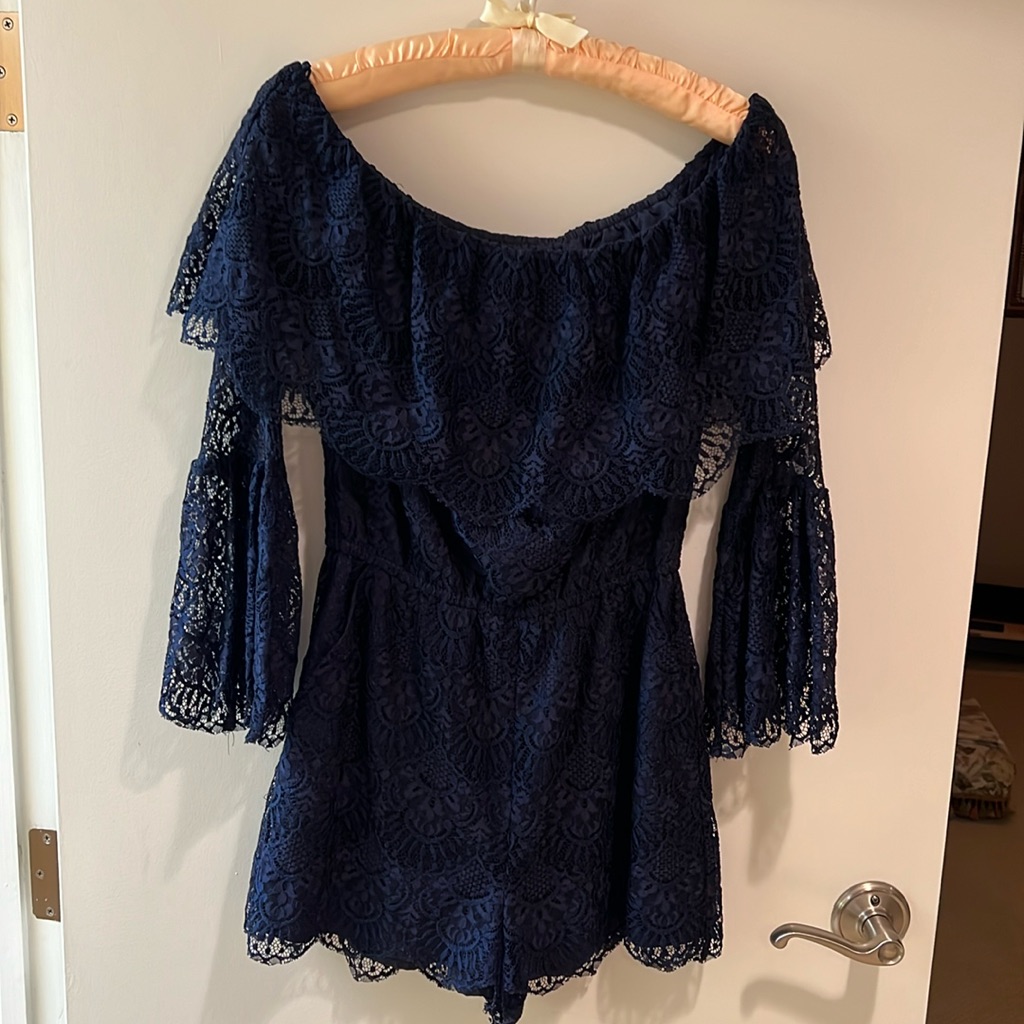 Lace Romper With Pockets